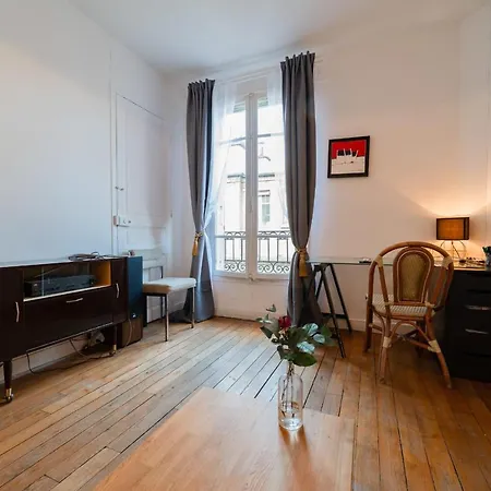 Magnificent Modern And Bright Apt Near Montmartre