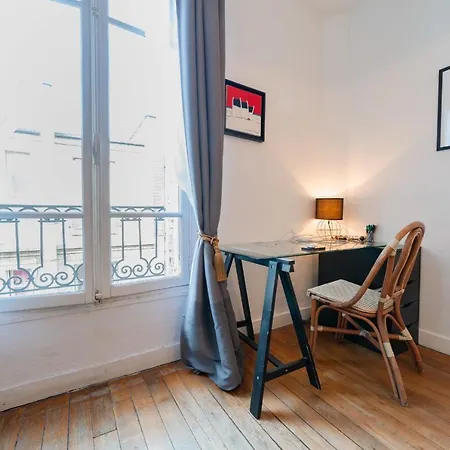 Magnificent Modern And Bright Apt Near Montmartre